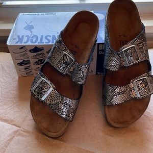 Birkenstock Arizona Silver Sz 41